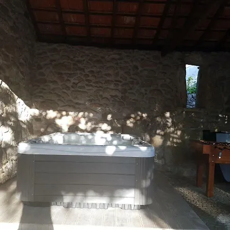 Casa Dos Namorados * Vale de Cambra